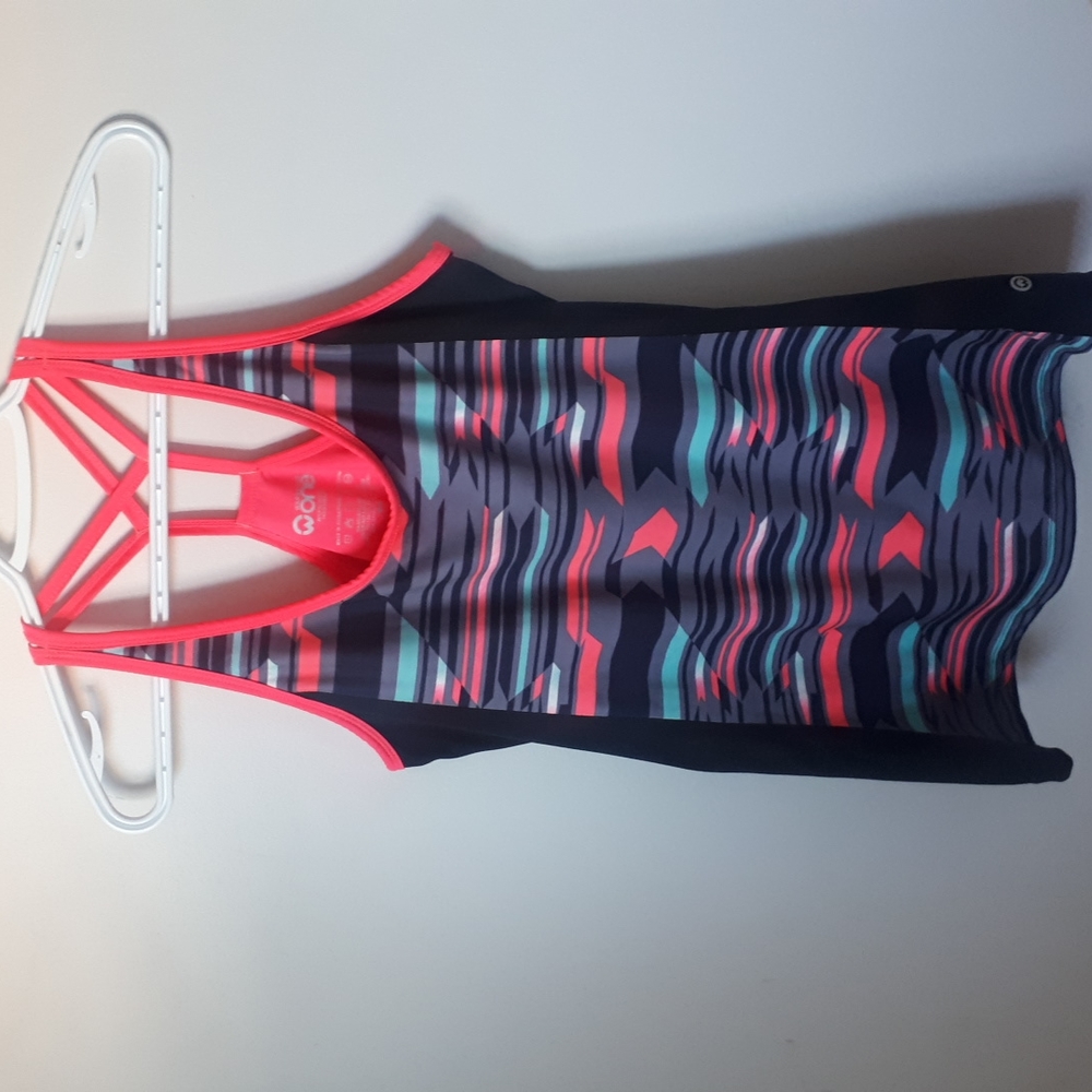 Workout Top with Built-in Bra - Size M